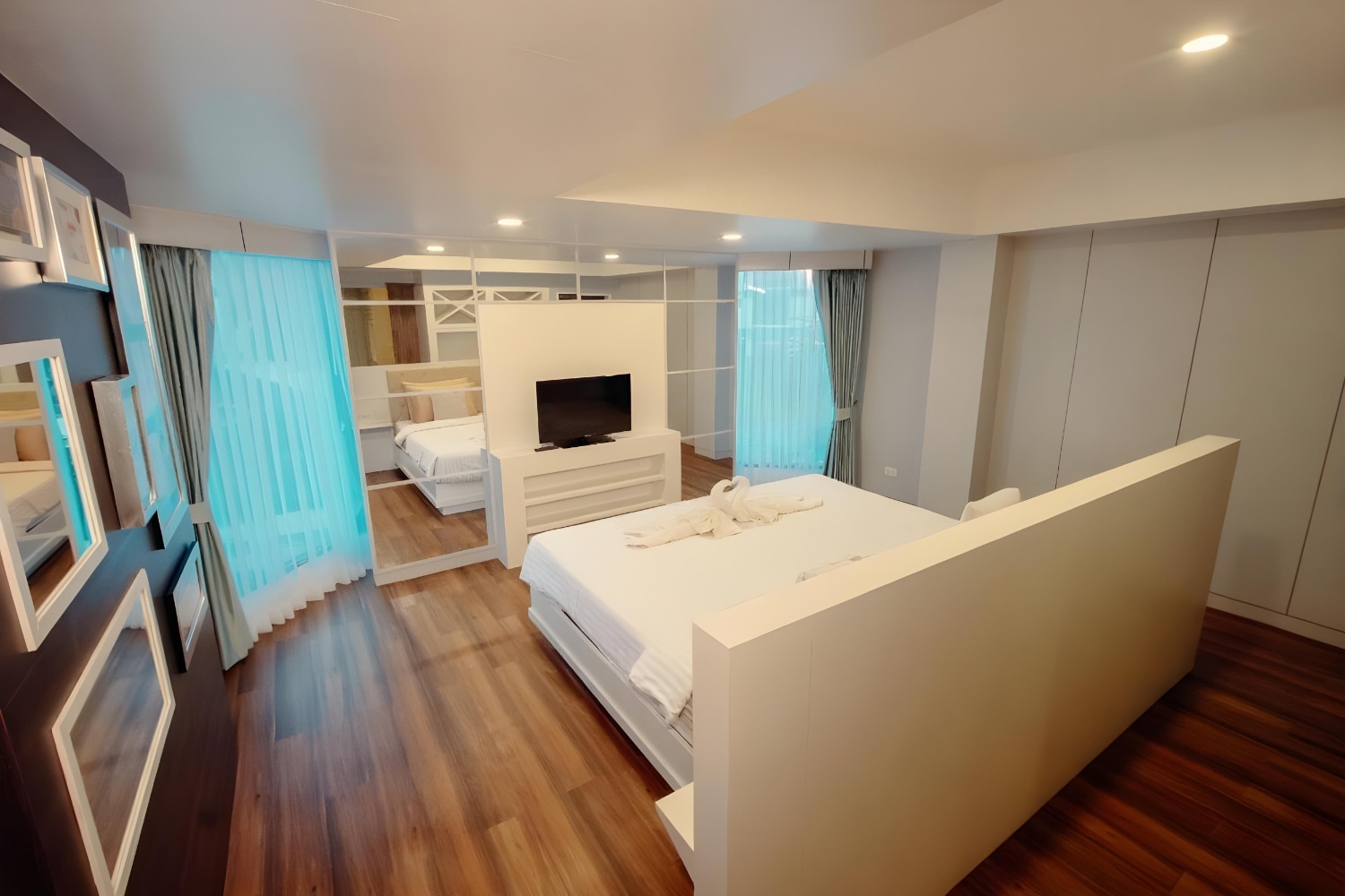 Suites